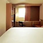 Hotel Ibis Lyon Est 3*