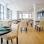 Ibis Lyon Est Hotel Chaponnay