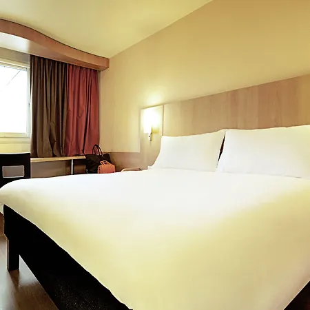 Hotel Ibis Lyon Est 3*