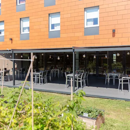Ibis Lyon Est Chaponnay