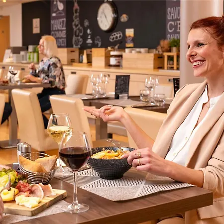 Hotel Ibis Lyon Est Chaponnay