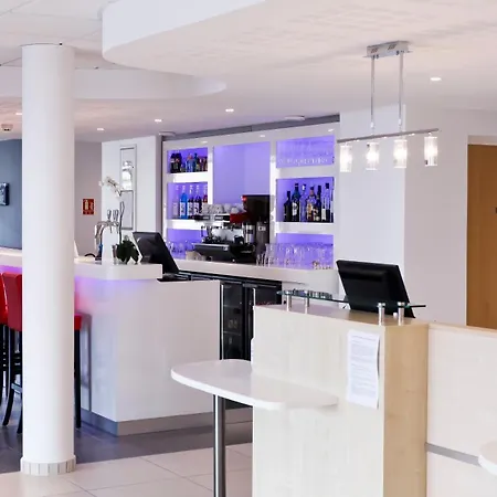 Hotel Ibis Lyon Est Chaponnay