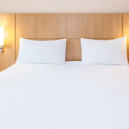 Ibis Lyon Est
